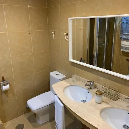 Seamed Apartament *