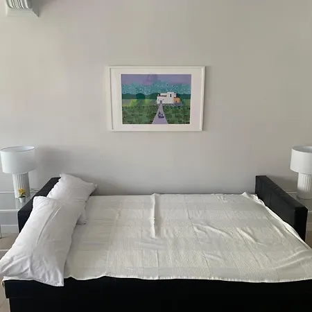 Apartman Seamed *